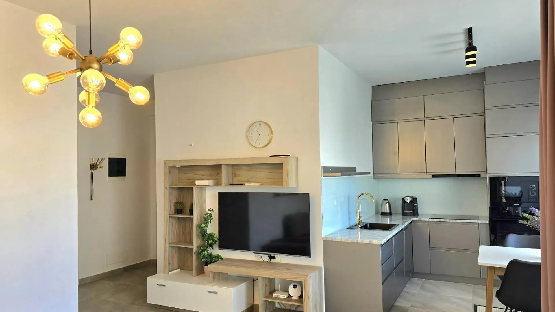 Sunny Beach Apartments 144 Plazhi San Pietro